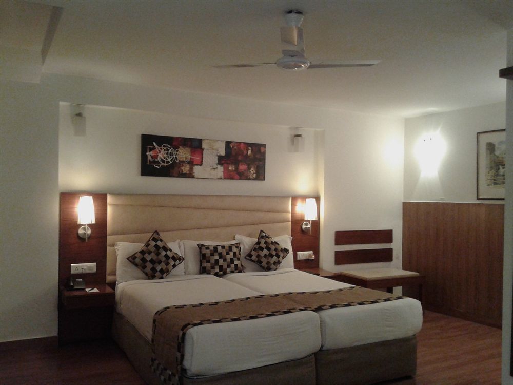 Ahuja Residency Sunder Nagar Hotel New Delhi Luaran gambar