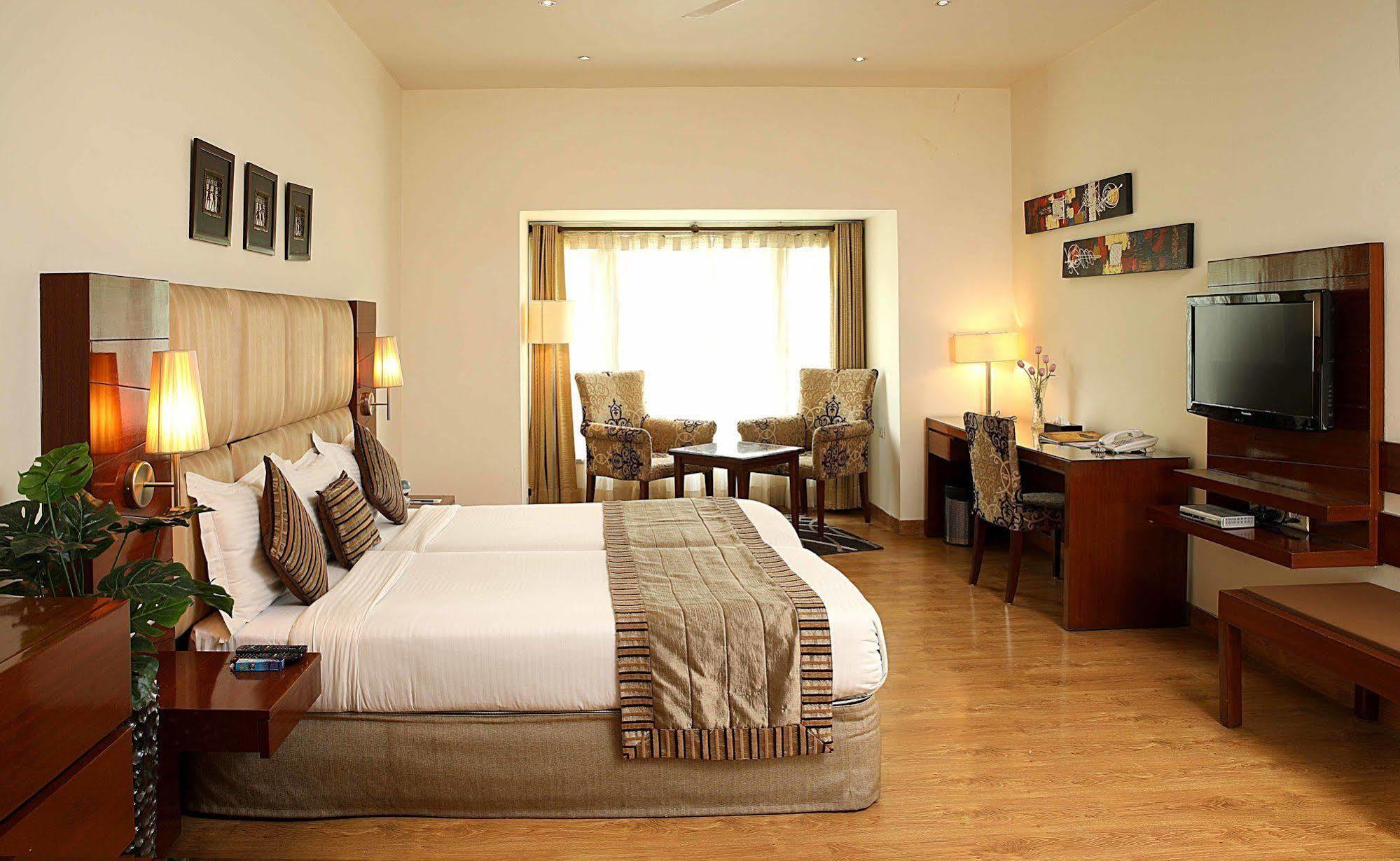 Ahuja Residency Sunder Nagar Hotel New Delhi Luaran gambar