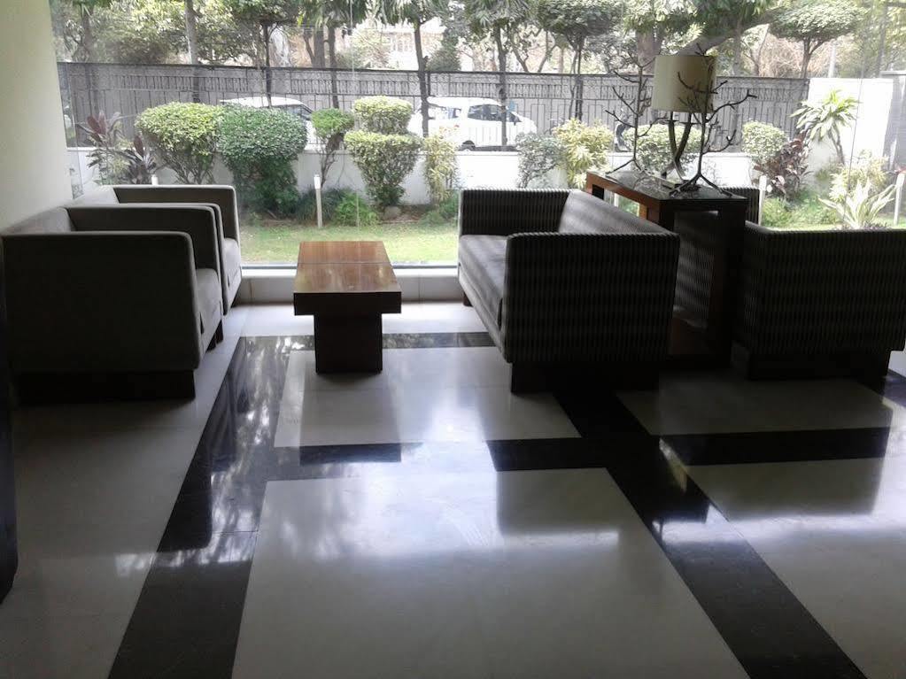 Ahuja Residency Sunder Nagar Hotel New Delhi Luaran gambar