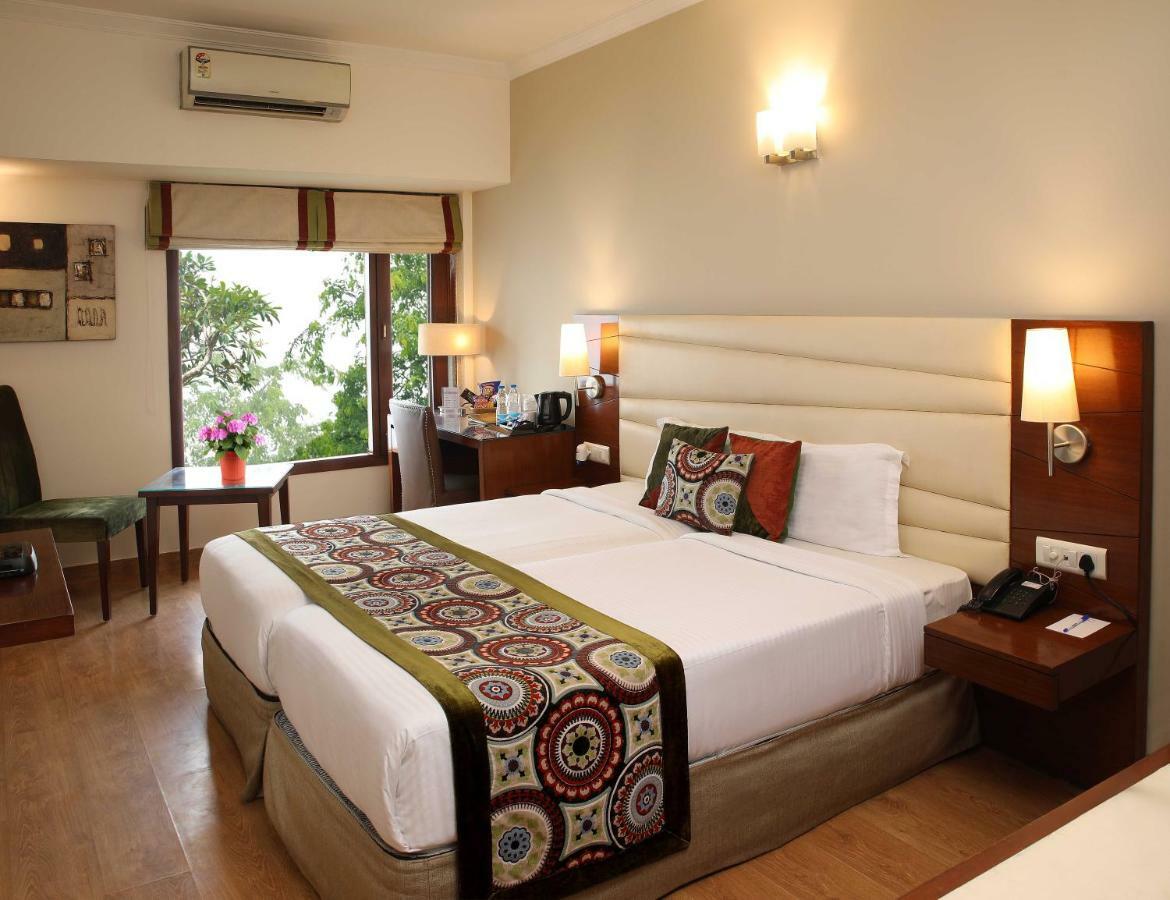 Ahuja Residency Sunder Nagar Hotel New Delhi Luaran gambar