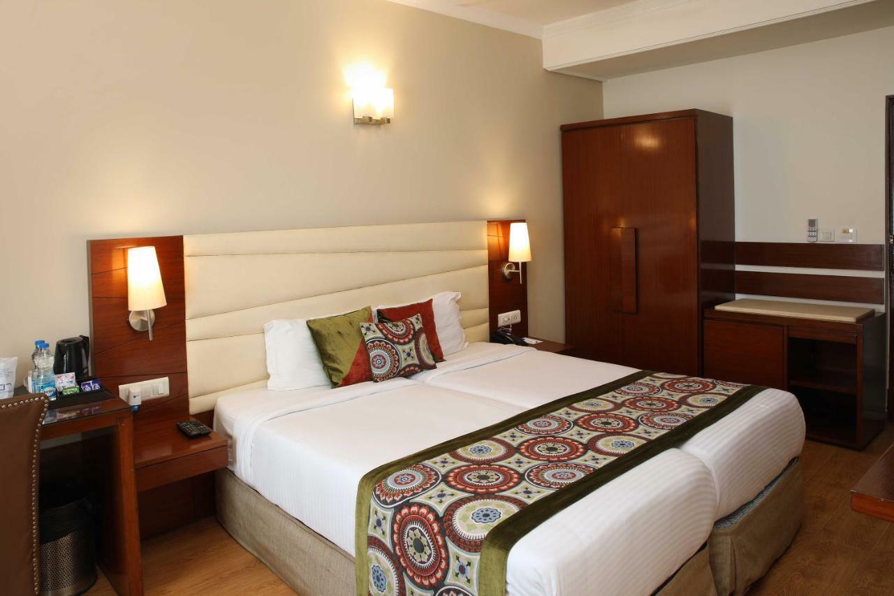 Ahuja Residency Sunder Nagar Hotel New Delhi Luaran gambar