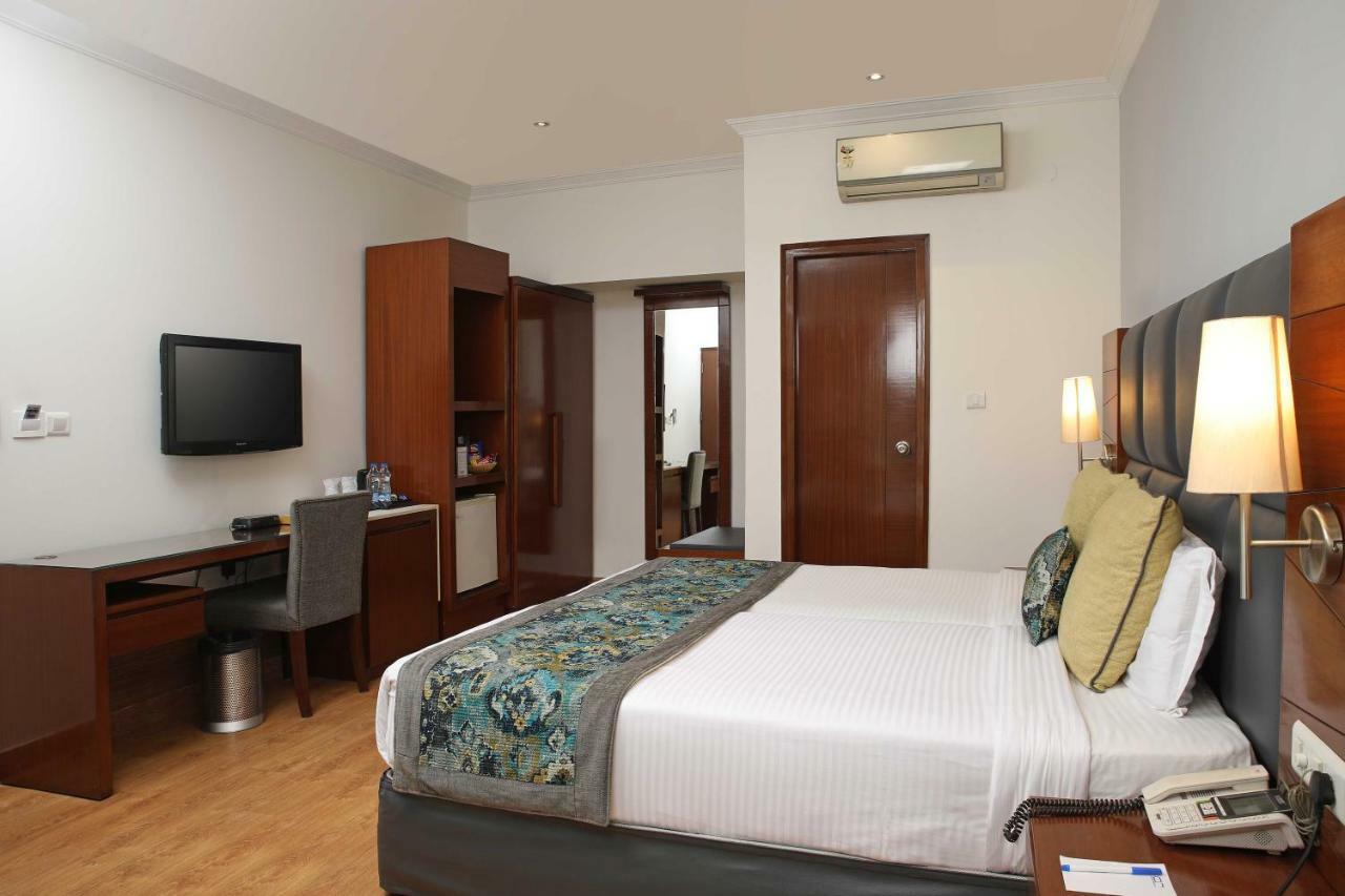 Ahuja Residency Sunder Nagar Hotel New Delhi Luaran gambar
