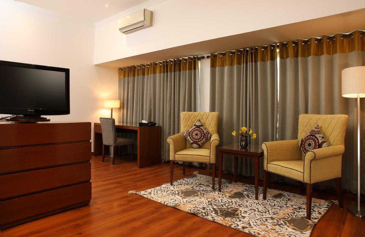Ahuja Residency Sunder Nagar Hotel New Delhi Luaran gambar
