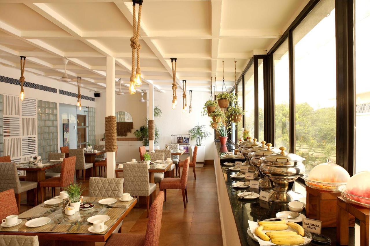 Ahuja Residency Sunder Nagar Hotel New Delhi Luaran gambar