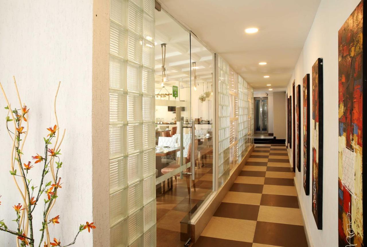 Ahuja Residency Sunder Nagar Hotel New Delhi Luaran gambar